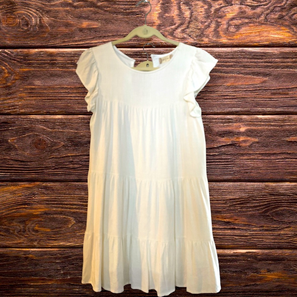 Free People babydoll dress. Worn once. Great condition. Smoke free home.
